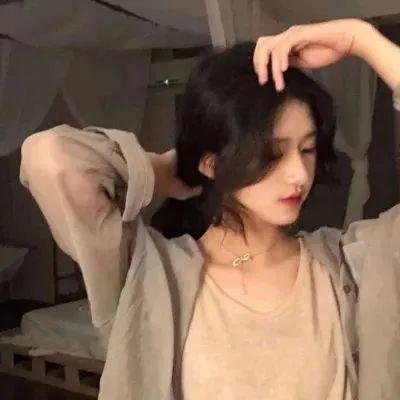 互换身体后成了演艺圈大佬